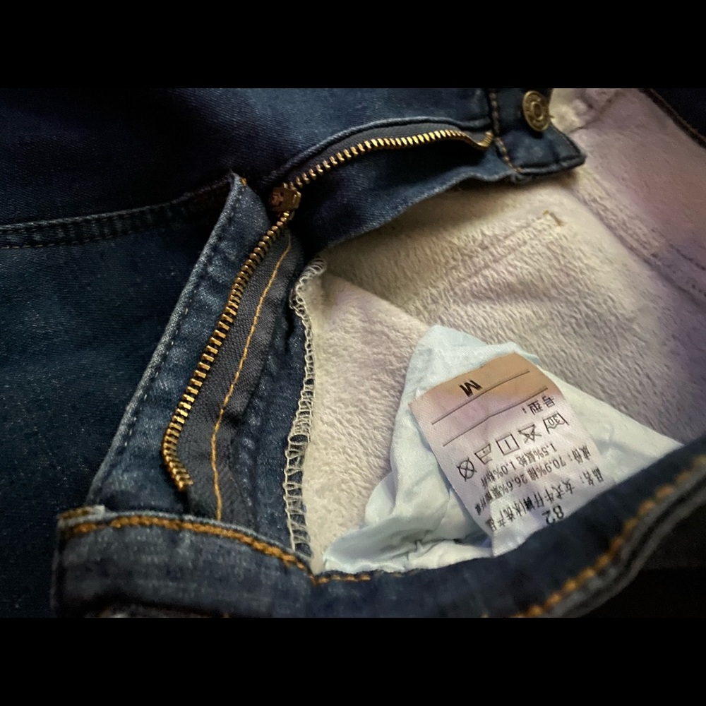 Jeans with inner fleece